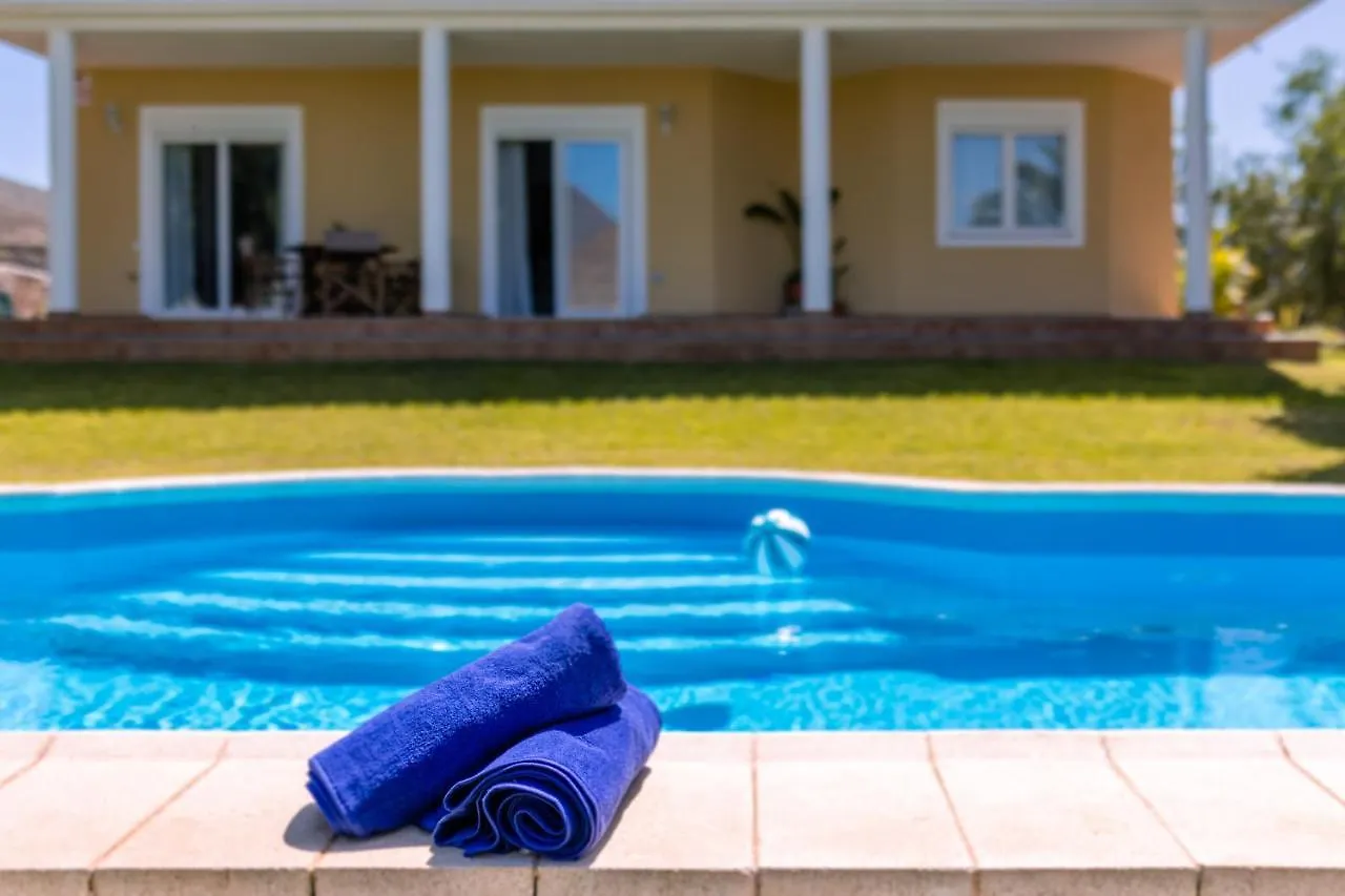 Modern Villa With Private Pool And Mountain Views Arona  Spanje
